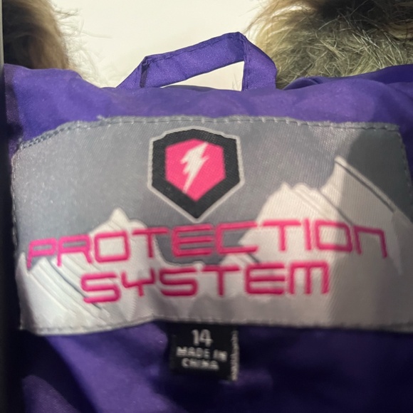 Girls Jacket - Picture 3 of 3